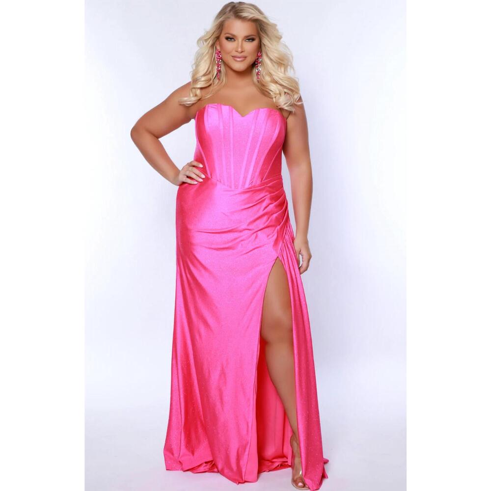 NEW SYDNEY'S CLOSET strapless corset top gown - plus in fuchsia